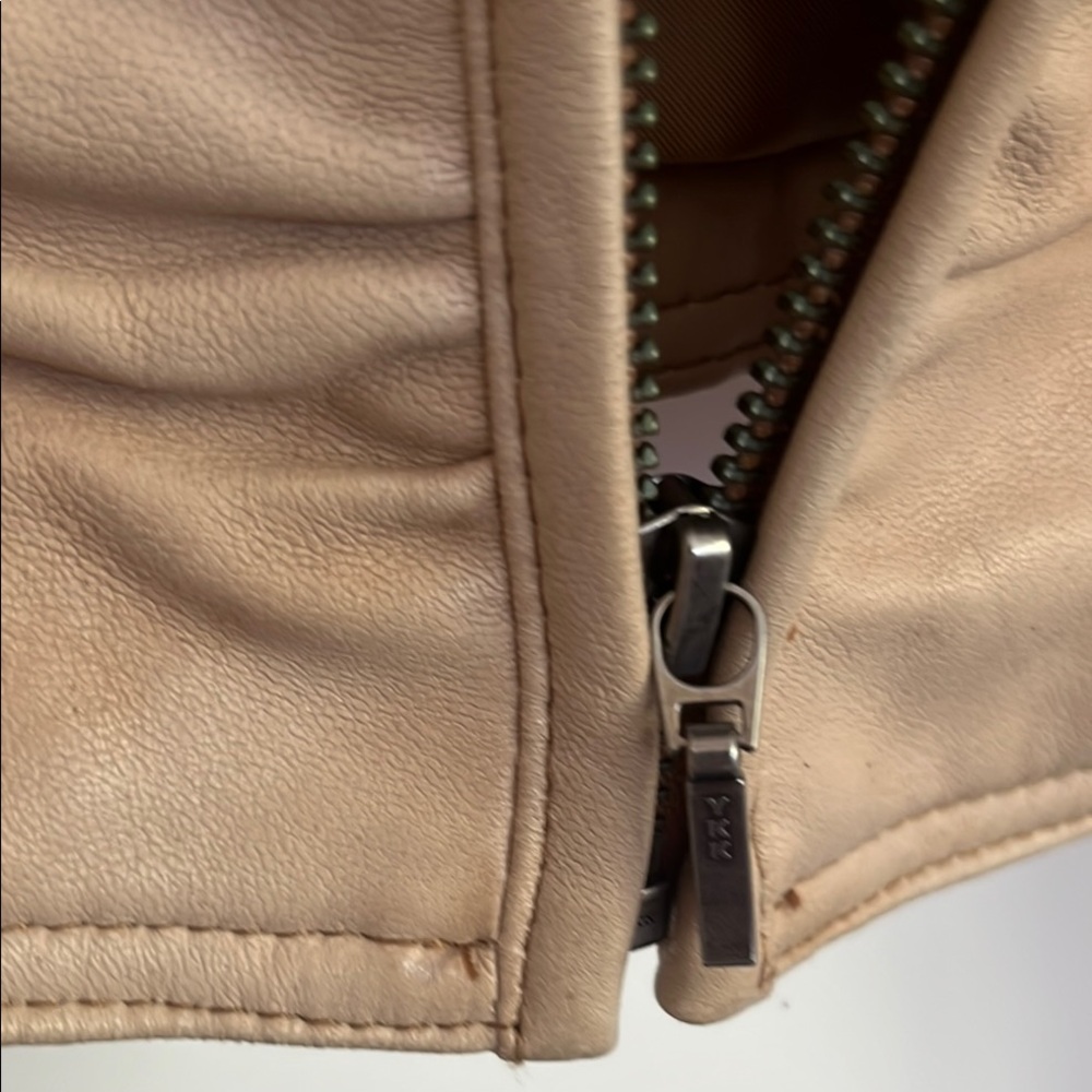 Cropped Leather Jacket - Picture 8 of 9